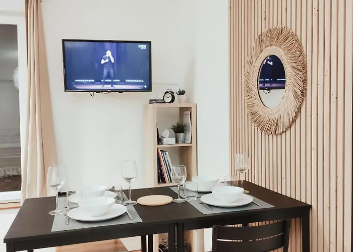 Chaleureux T2 Au Style Vintage - Rue Gratuite