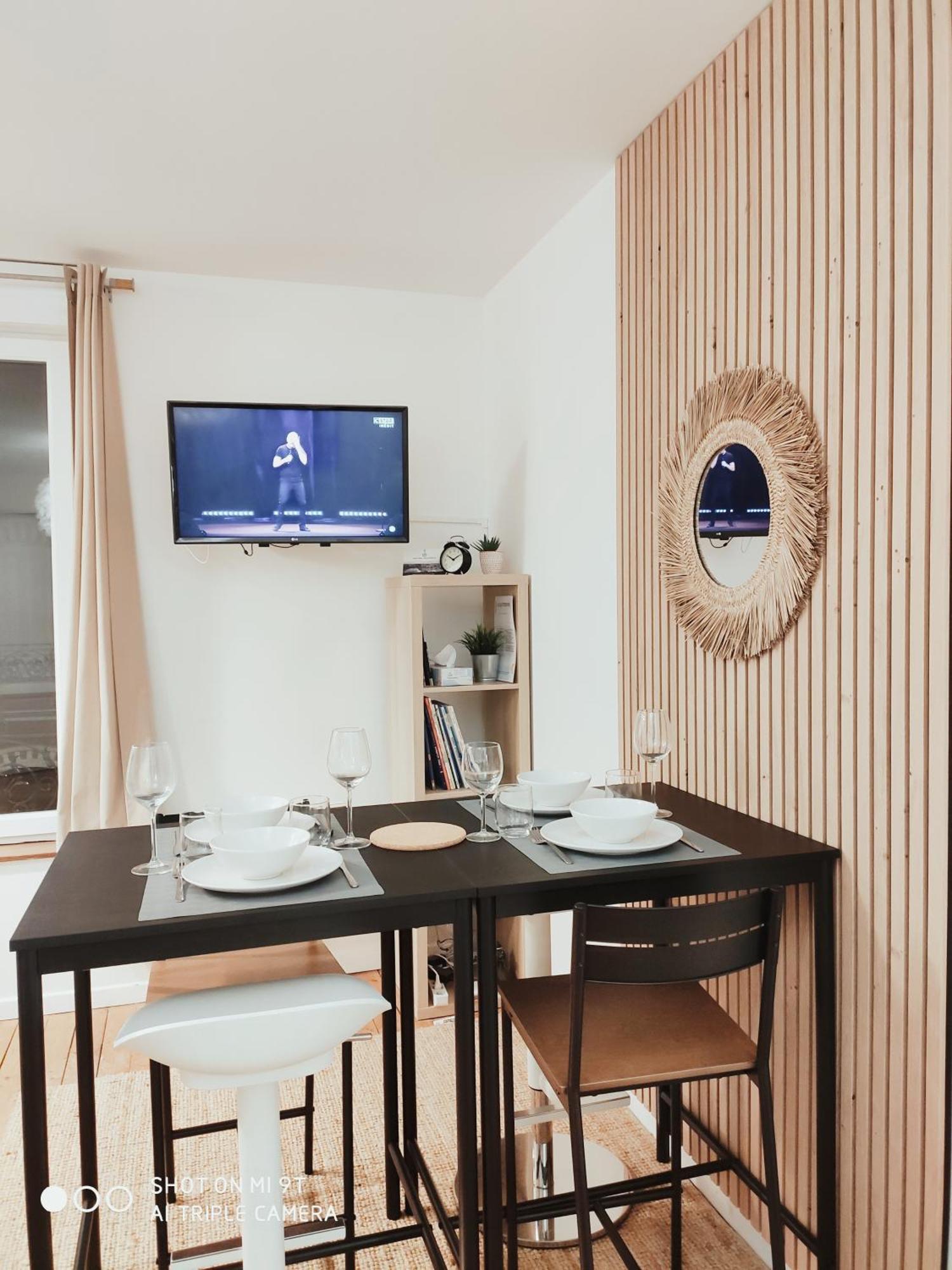 Apartment Chaleureux T2 Au Style Vintage - Rue Gratuite